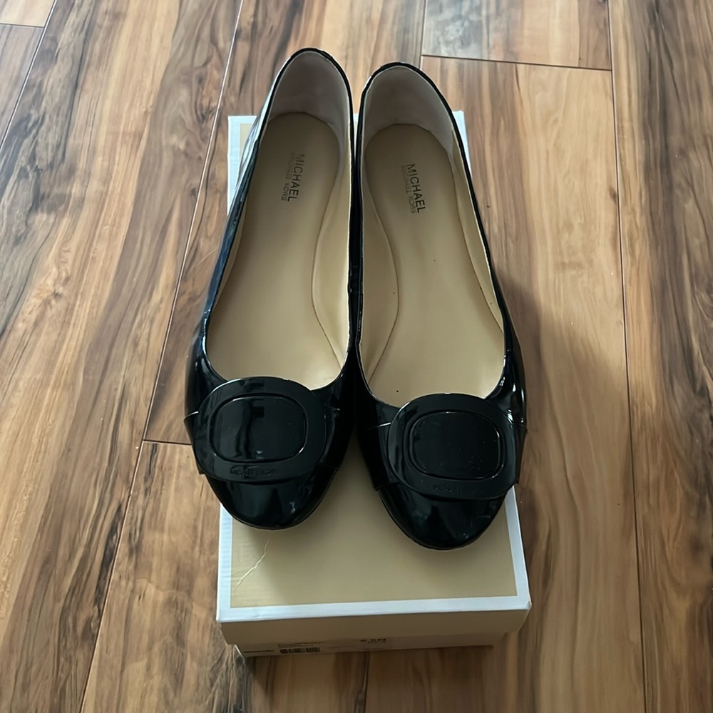 Michael Kors Patent Ballet Size 9.5
